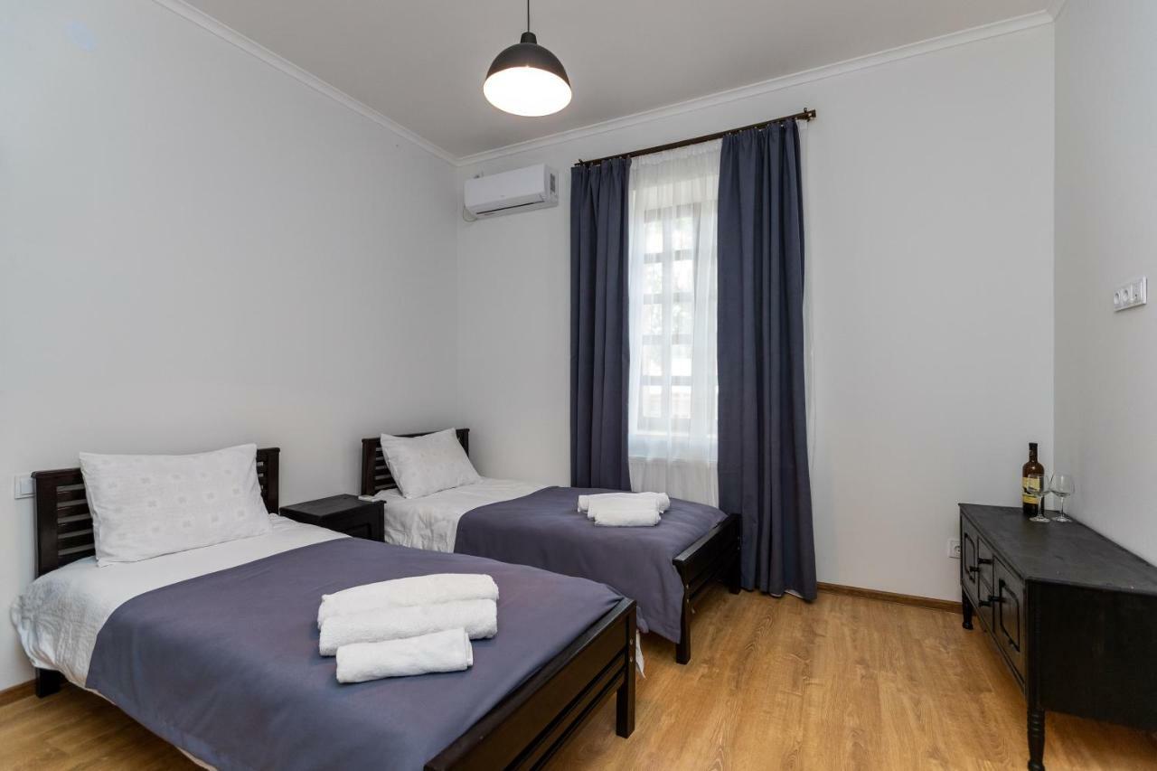 Hotel Grape House à Tbilissi Extérieur photo